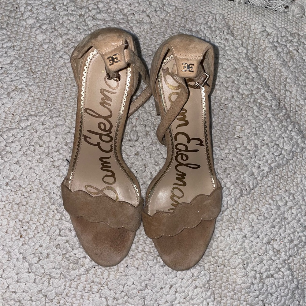 Sam Edelman Suede Scalloped Chunky Heeled Sandals